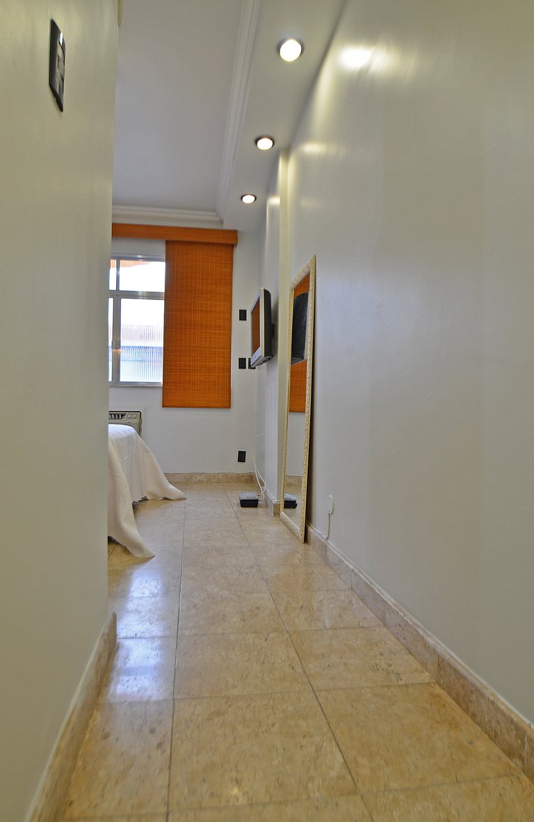 Hermoso y silencioso estudio reformado para hasta 3 personas
