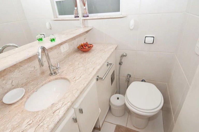 Belíssimo Apartamento com Localização Privilegiada