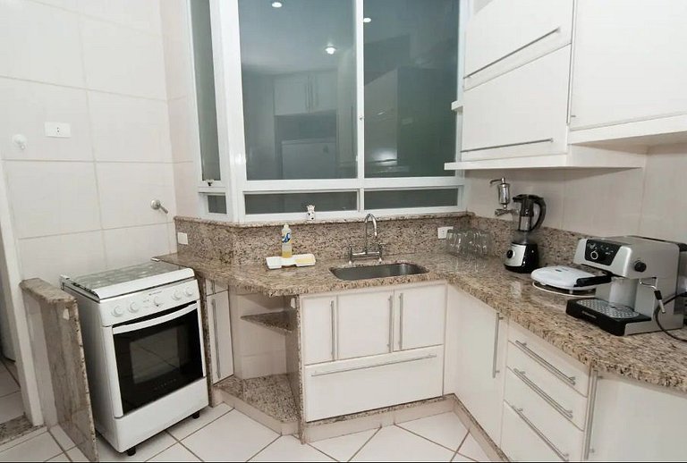 Belíssimo apartamento com localização privilegiada no Leblon